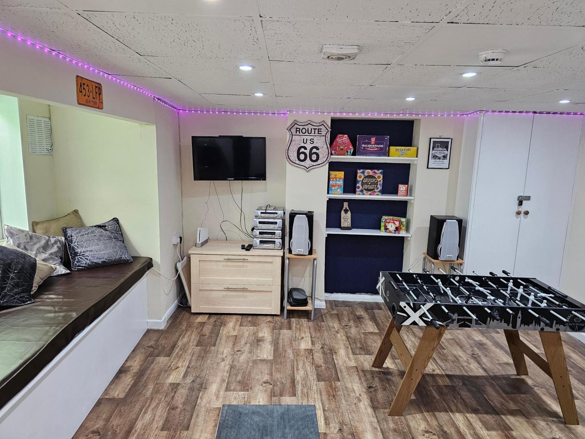 Spacious Modern Ground Floor Apartment, For Up To 6 Guests Scarborough Eksteriør billede